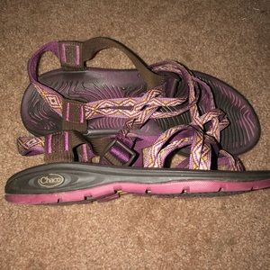 WOMENS size 10 Chacos